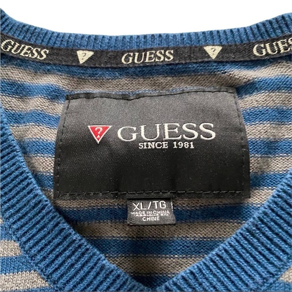Guess Blue Grey Striped Sweater Pullover V-Neck Long Sleeve Logo on Chest Men XL - Picture 7 of 9